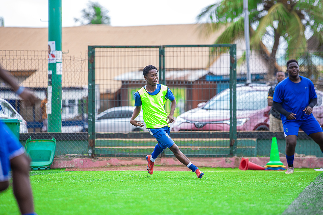 gallery of pics of the east legon football players 