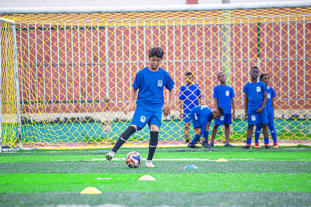 gallery of pics of the east legon football players 