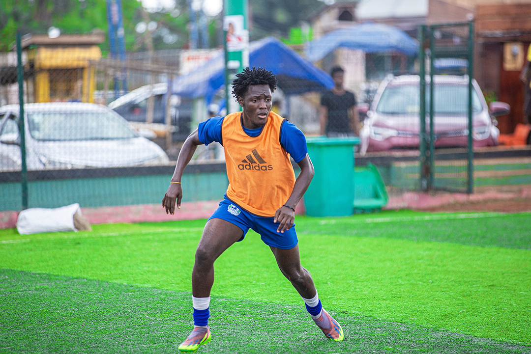 gallery of pics of the east legon football players 